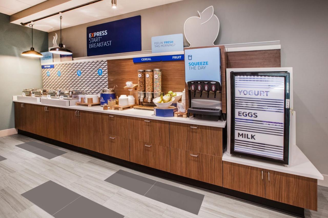 Holiday Inn Express - Kansas City Downtown By Ihg Kültér fotó