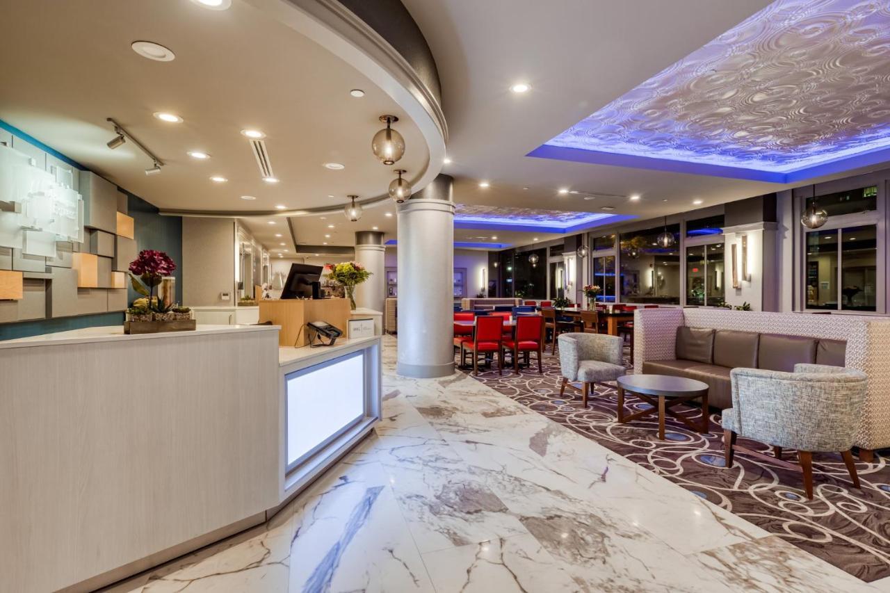 Holiday Inn Express - Kansas City Downtown By Ihg Kültér fotó